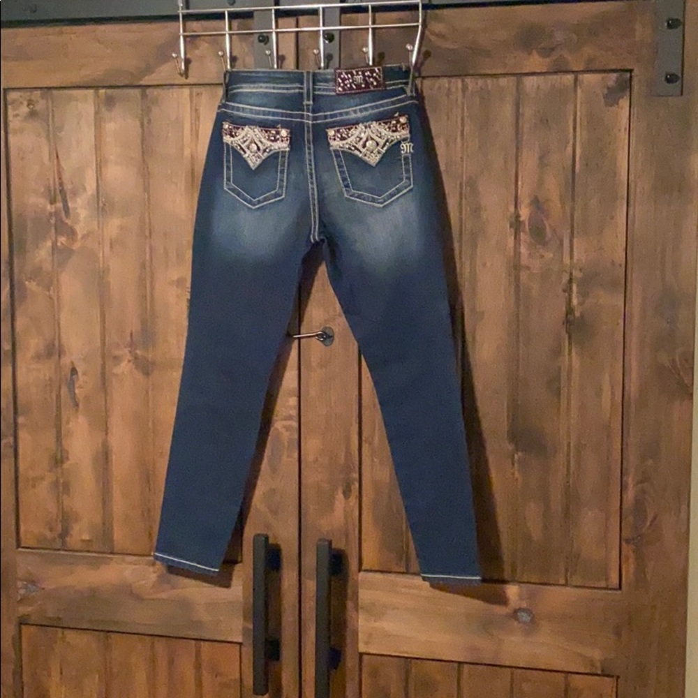 Jeans - Picture 2 of 2